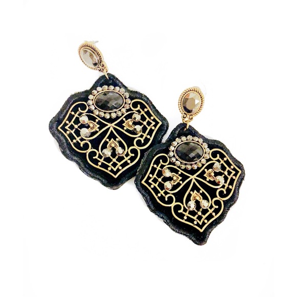 Vintage Inspired Statement Earrings - Picture 1 of 2